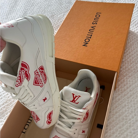 Louis Vuitton White Sneakers with Red Accents - Picture 3 of 8